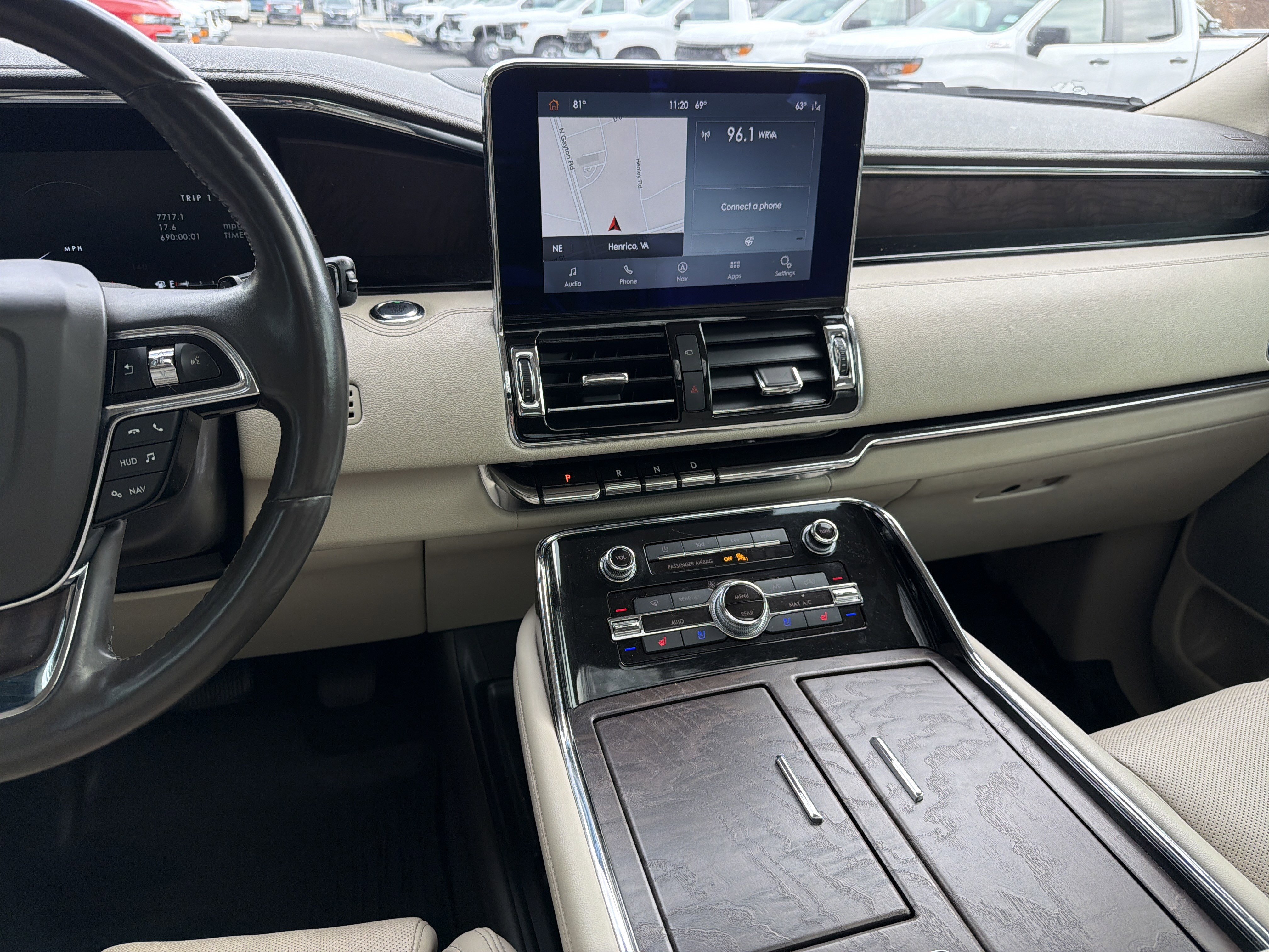 Used 2020 Lincoln Navigator L Reserve w/ Luxury Package image 30