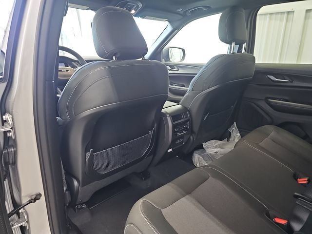 New 2026 Jeep Grand Cherokee Laredo X AWD/4WD image 34