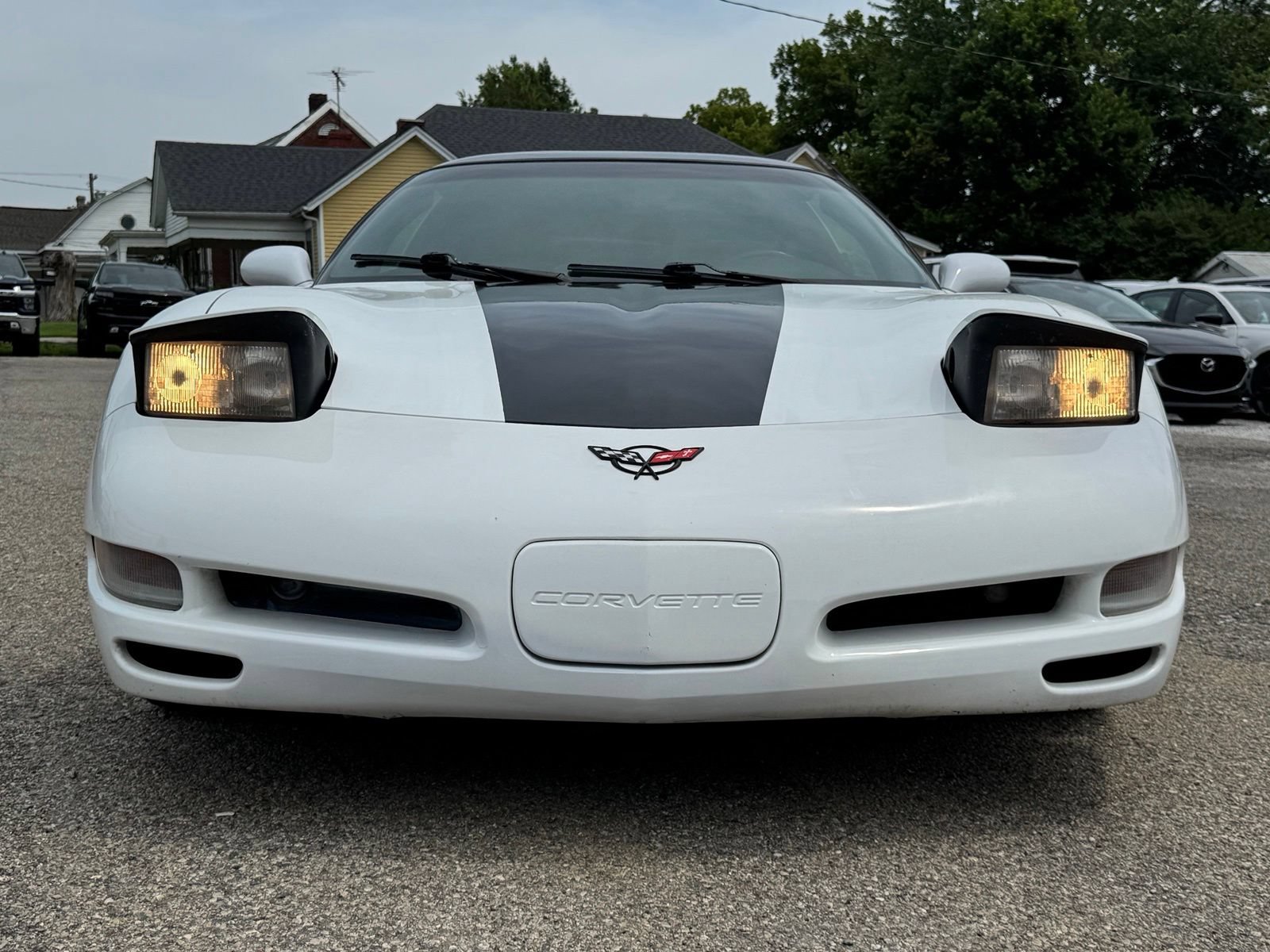 Used 1997 Chevrolet Corvette Coupe w/ Memory Pkg RWD image 10