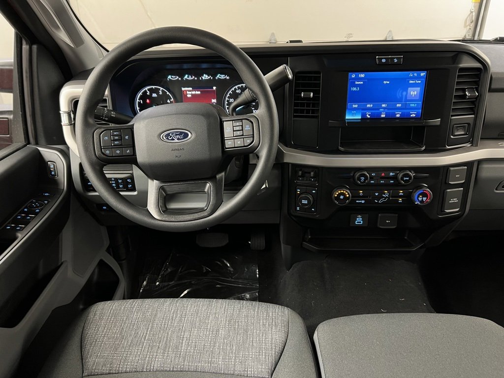 New 2025 Ford F350 XLT w/ 360-Degree Camera Package image 8