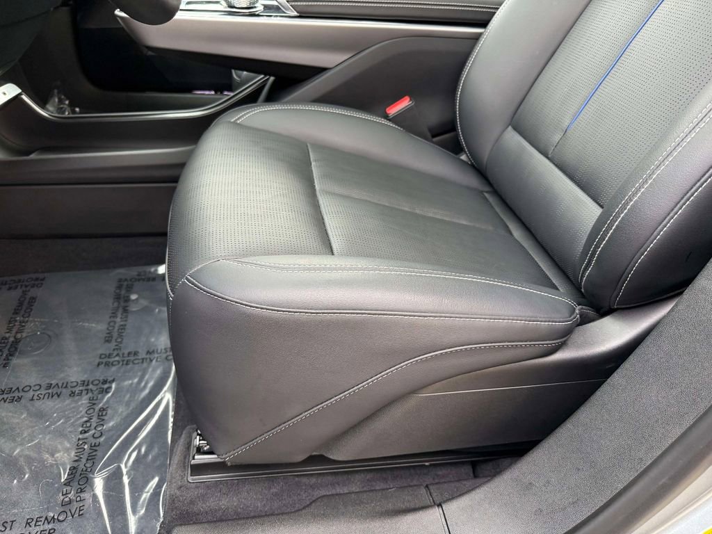 Used 2025 Cadillac Lyriq Luxury w/ LPO, Floor Liner Package image 3