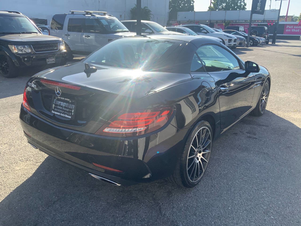 Used 2020 Mercedes-Benz SLC 300 image 3