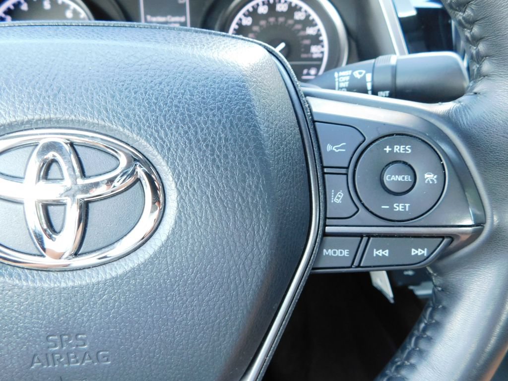 Used 2023 Toyota Camry SE FWD image 25