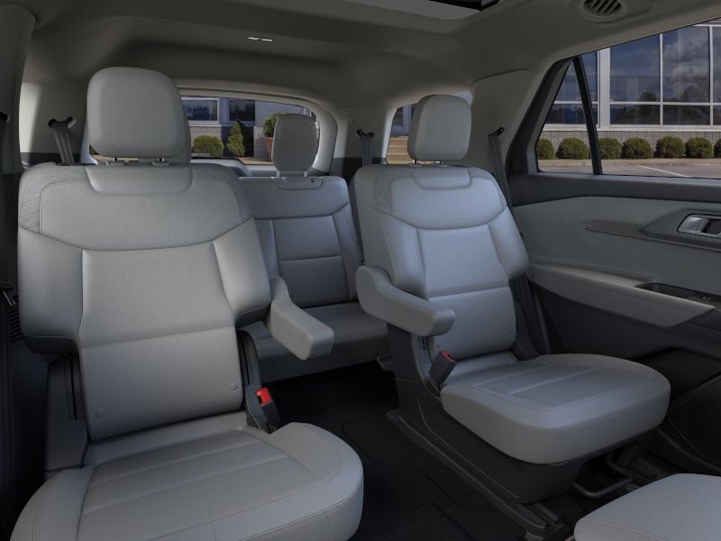 New 2026 Ford Explorer Active w/ Active Comfort Package AWD/4WD image 11