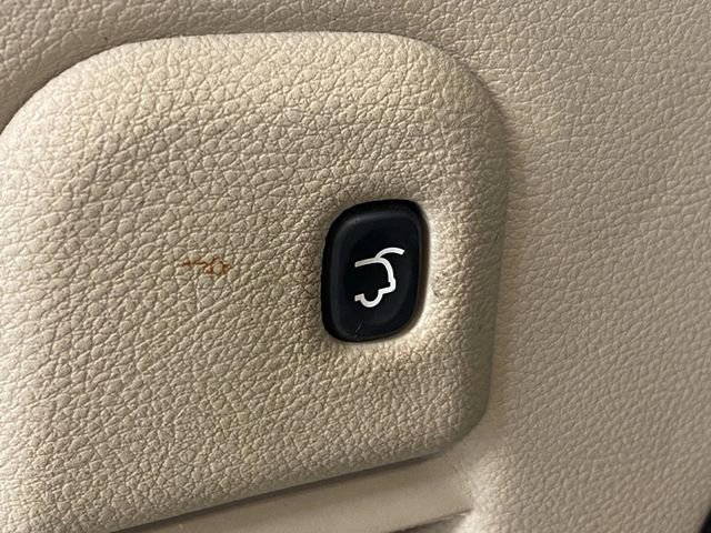 Used 2020 Jeep Grand Cherokee Limited w/ Trailer Tow Group IV image 17