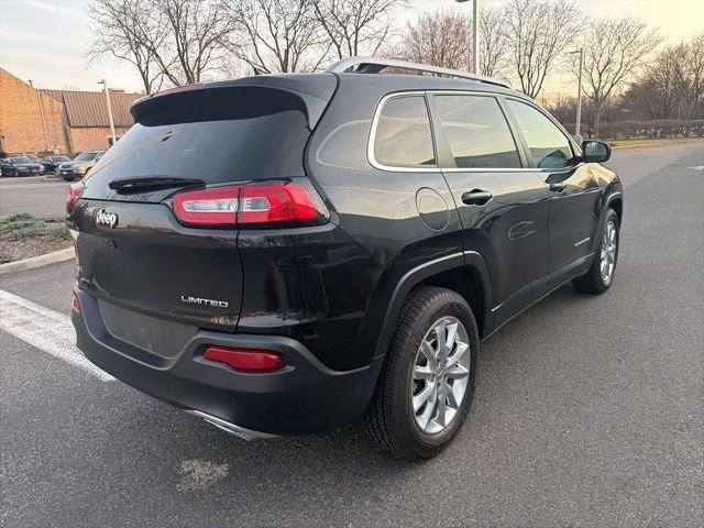 Used 2015 Jeep Cherokee Limited w/ Luxury Group image 5