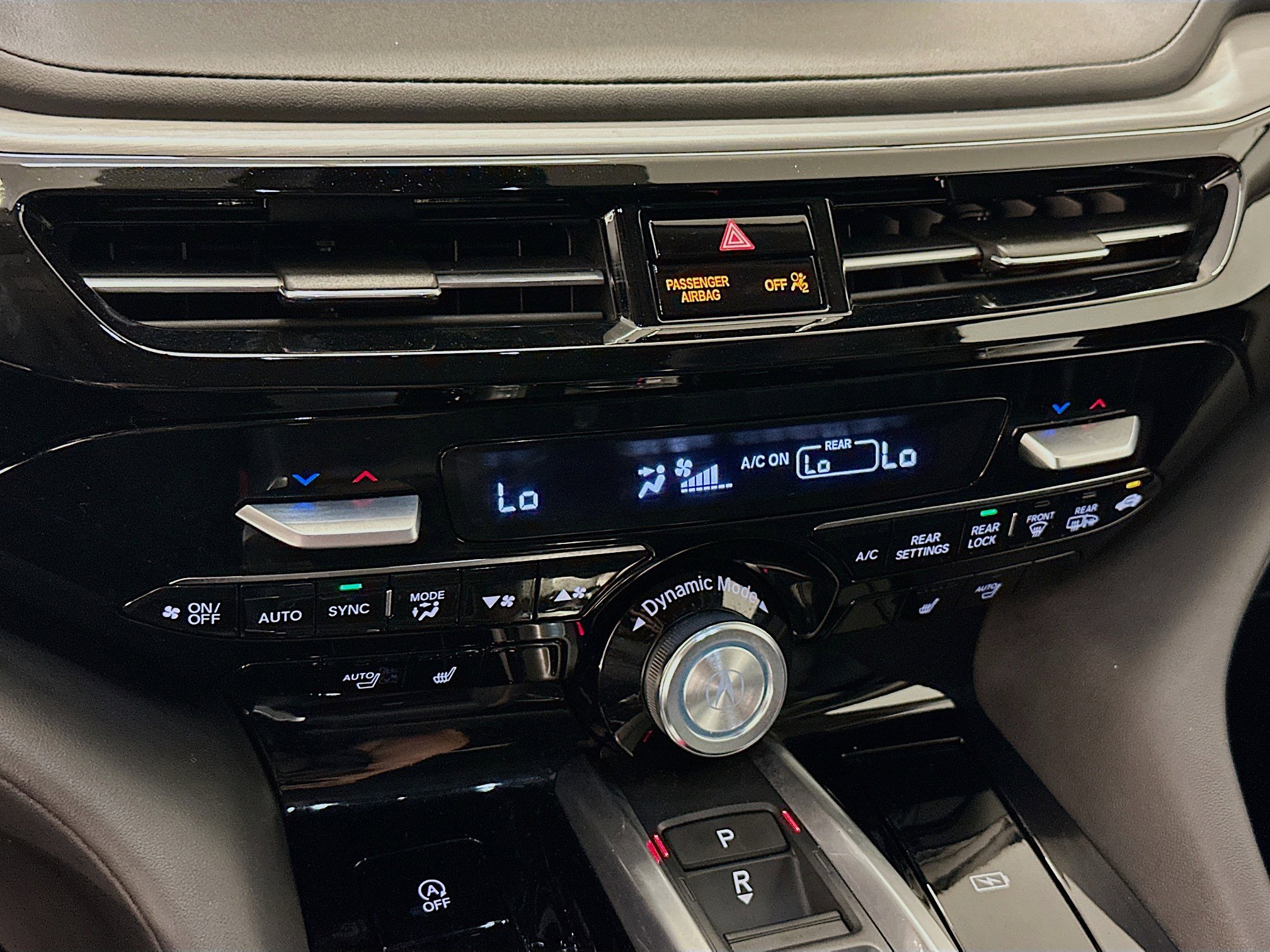 Used 2023 Acura MDX SH-AWD w/ Technology Package image 24