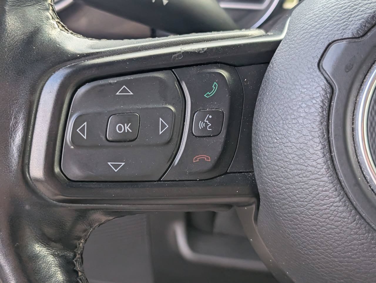 Used 2019 Jeep Wrangler Unlimited Sport AWD/4WD image 23