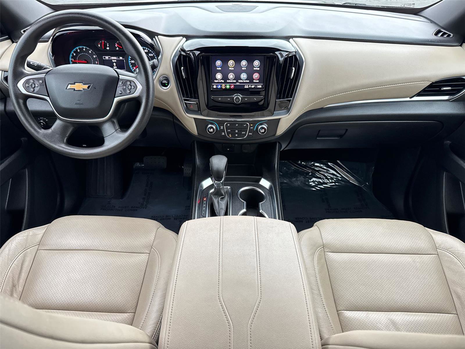Used 2023 Chevrolet Traverse LS image 21
