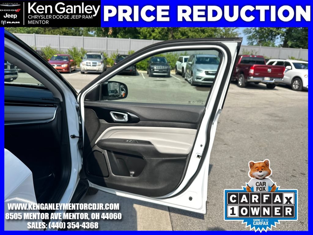 Certified 2022 Jeep Compass Limited AWD/4WD image 25