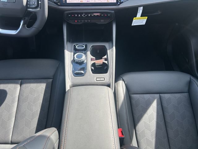 New 2026 Jeep Cherokee Overland image 15