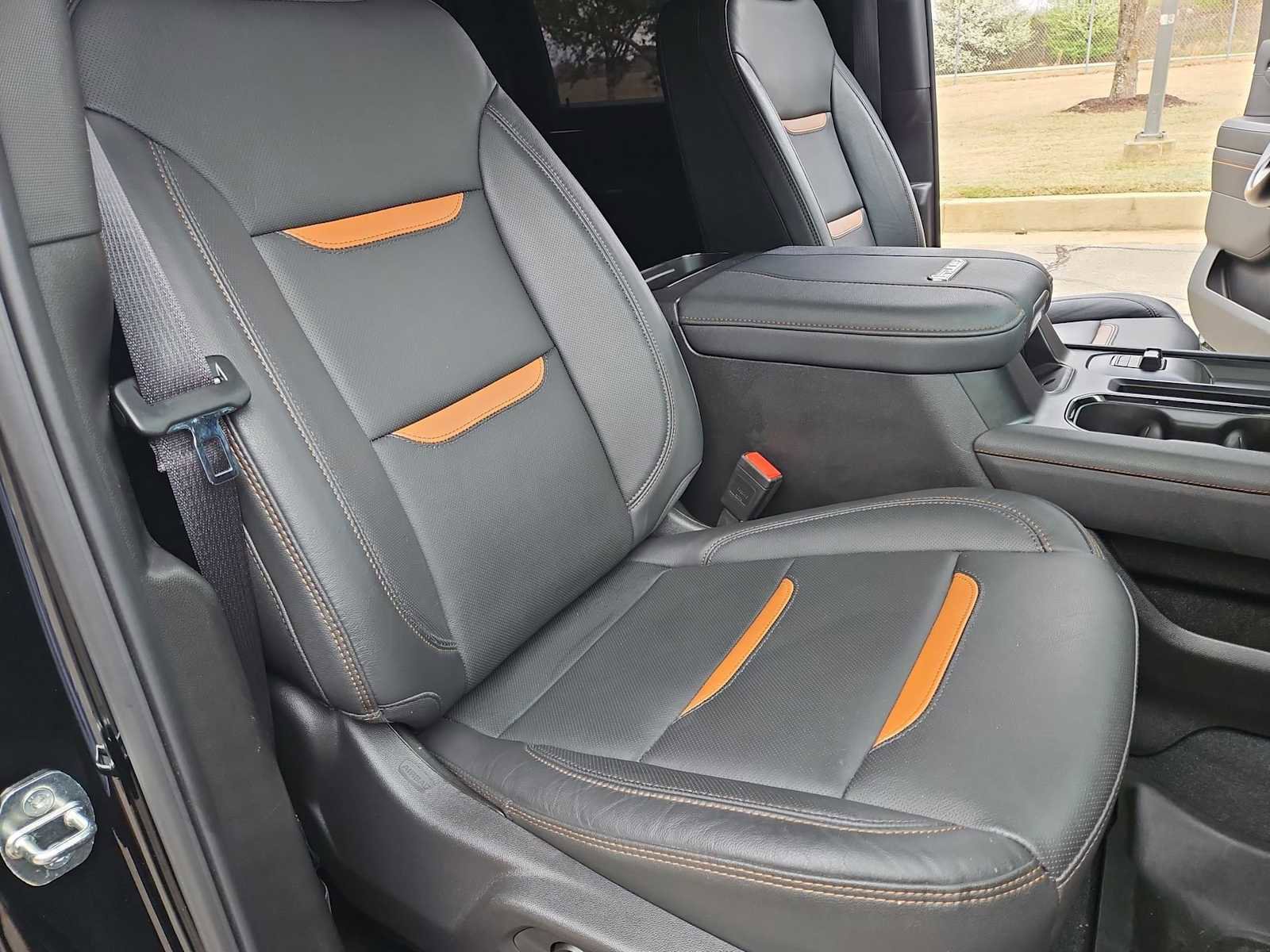 Certified 2024 GMC Sierra 2500 AT4 w/ AT4 Preferred Package image 21