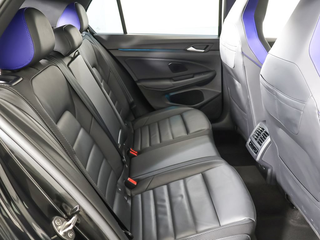 Used 2024 Volkswagen Golf R AWD/4WD image 36