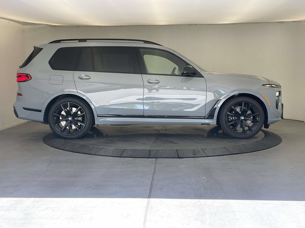 New 2027 BMW X7 M60i AWD/4WD image 6