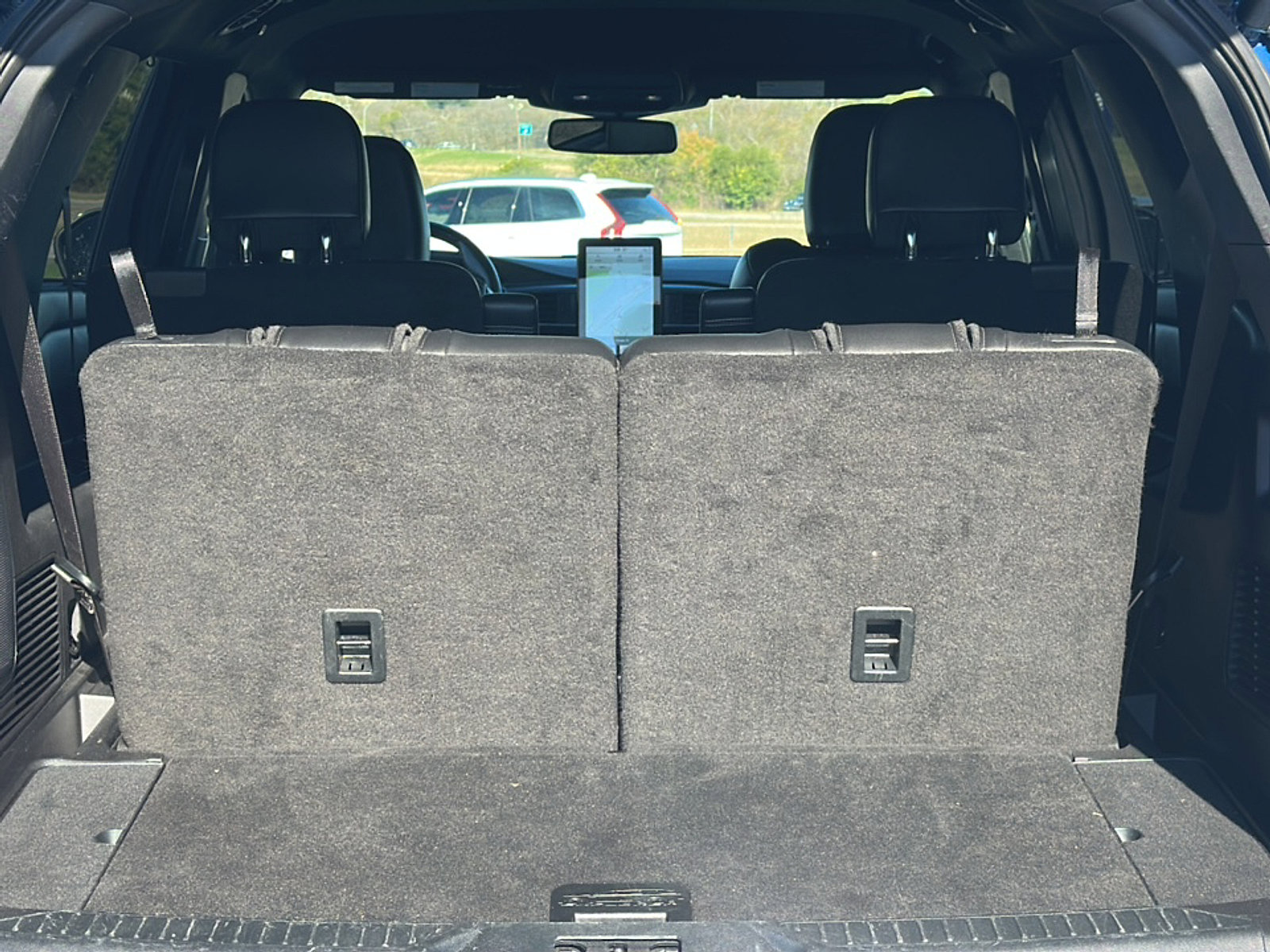 Used 2020 Ford Explorer ST w/ Premium Technology Package image 22