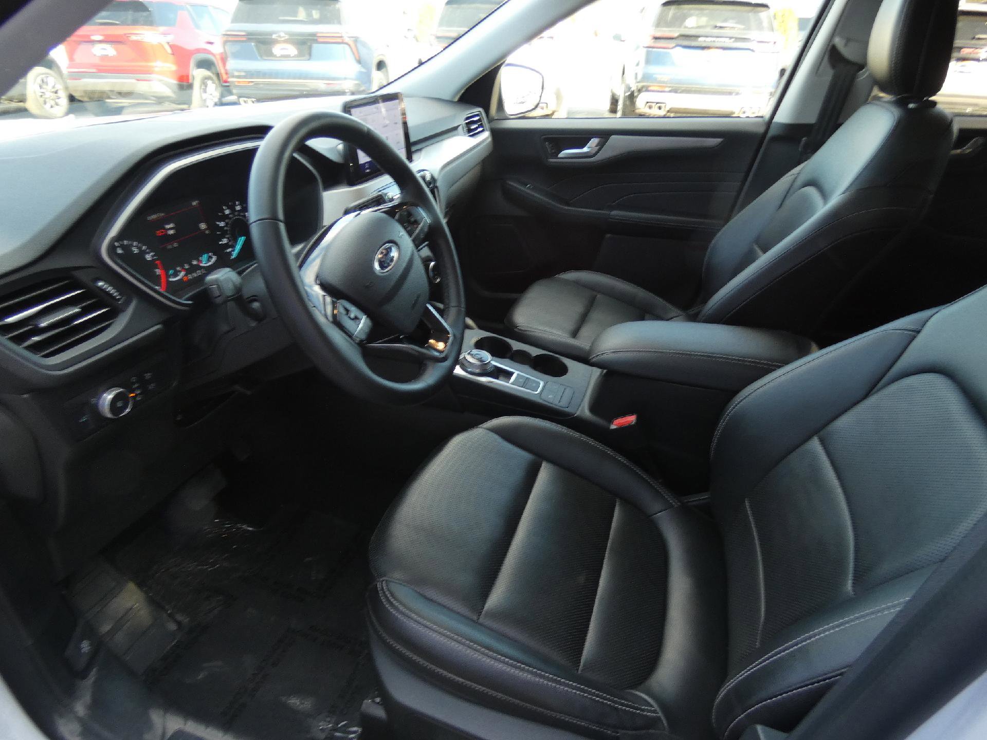 Used 2022 Ford Escape SEL AWD/4WD image 12