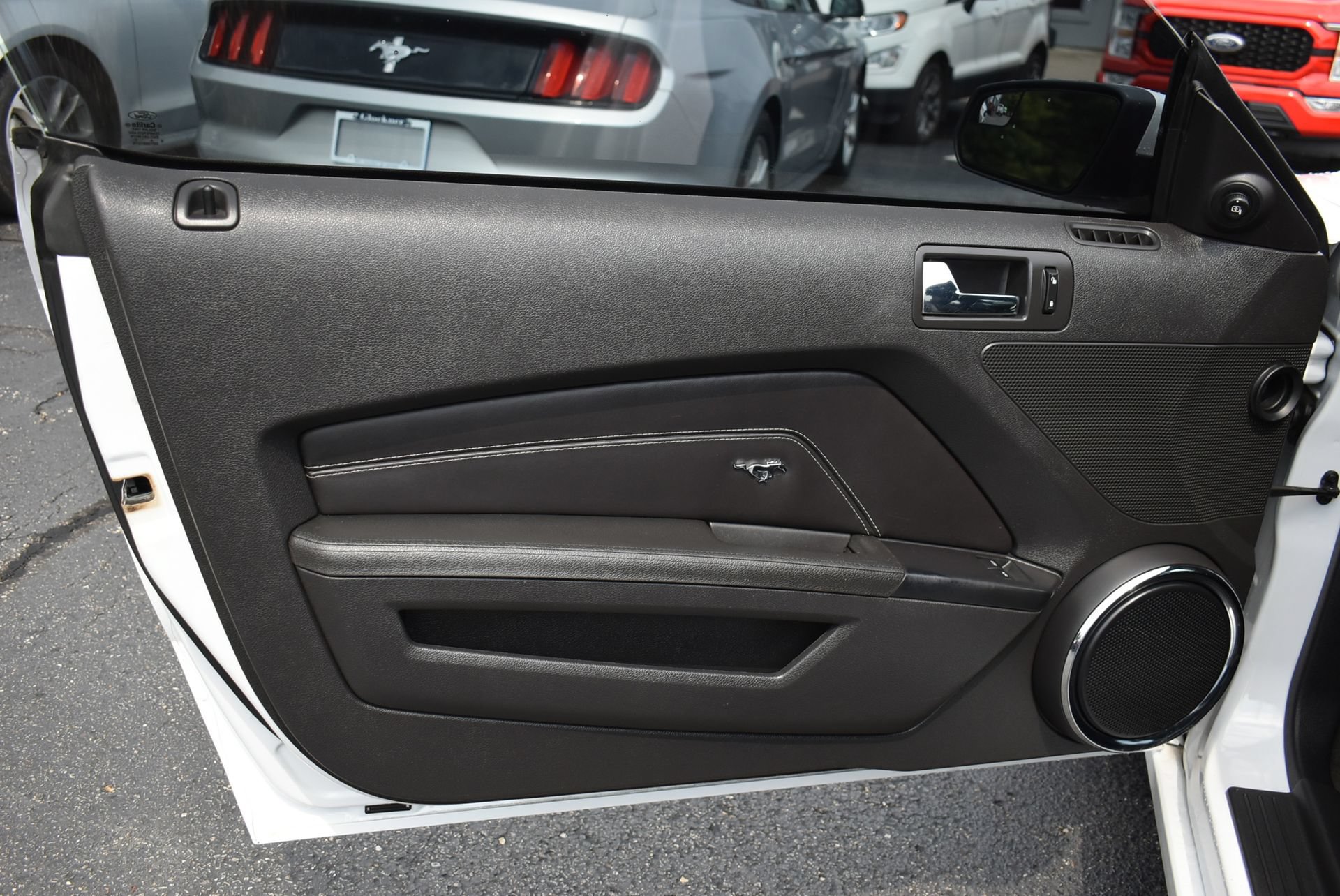 Used 2014 Ford Mustang GT Premium w/ Equipment Group 402A RWD image 12