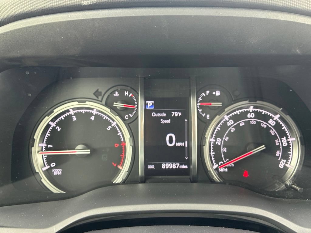 Used 2020 Toyota 4Runner TRD Off-Road Premium w/ Moonroof Package AWD/4WD image 30