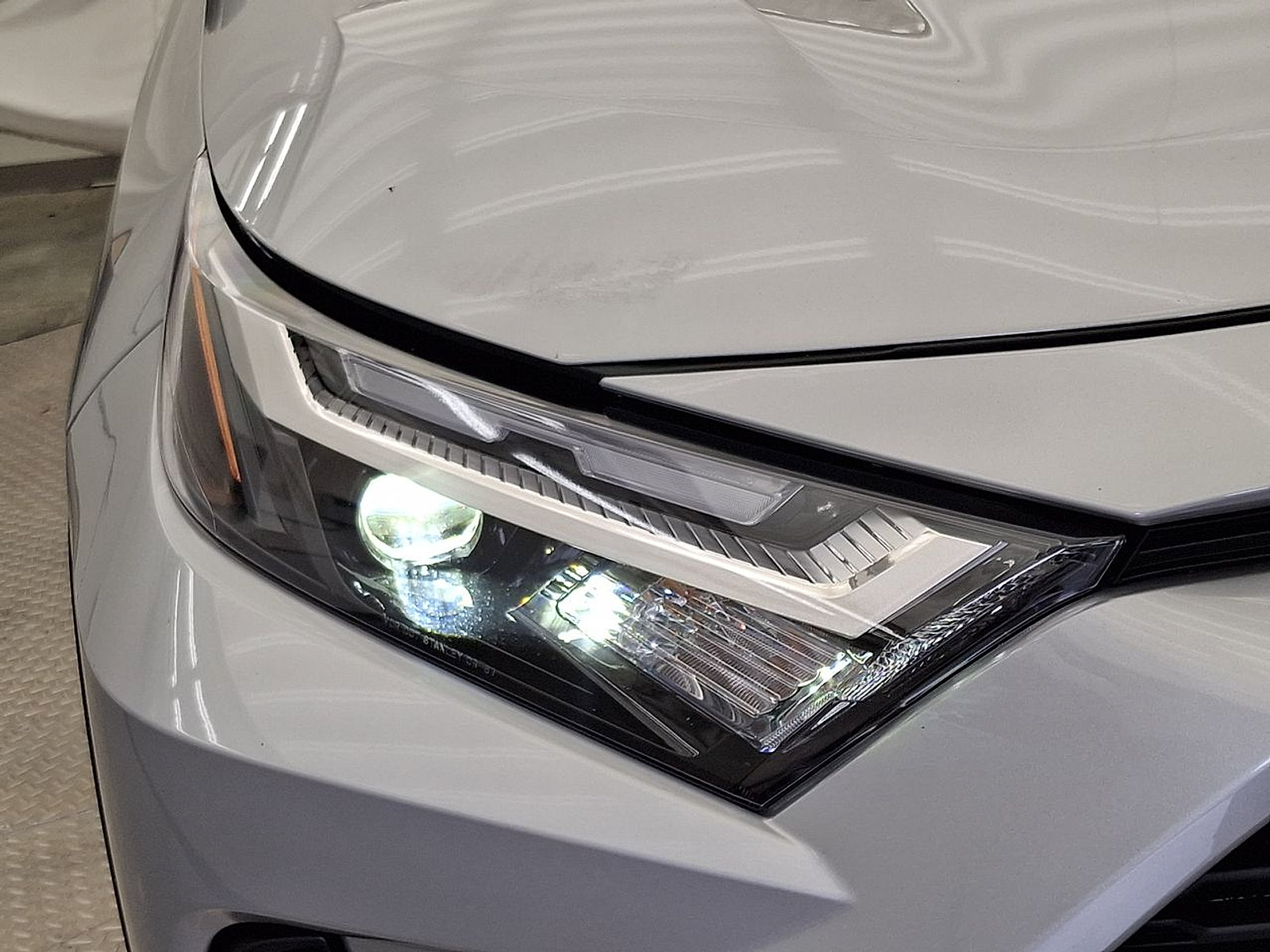Certified 2025 Toyota RAV4 XLE w/ Convenience Package AWD/4WD image 31