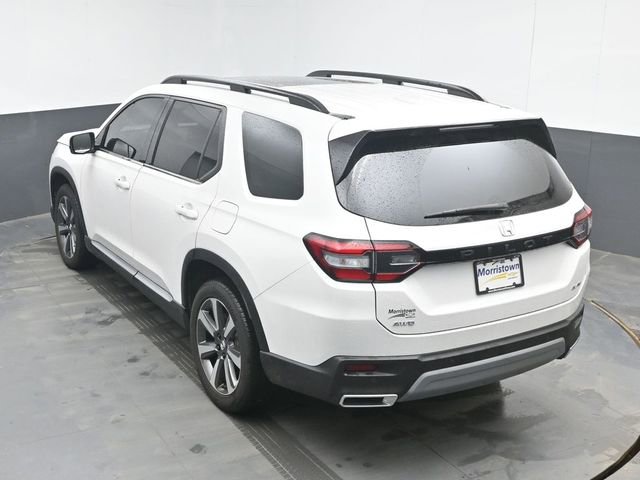 Used 2025 Honda Pilot Elite image 40