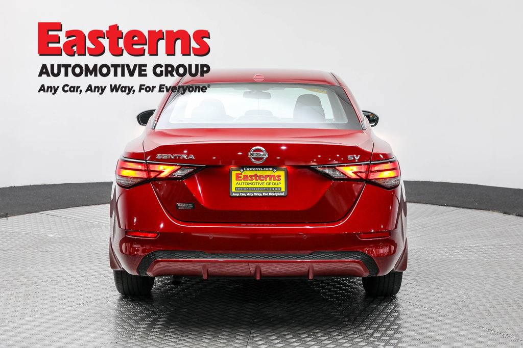 Used 2022 Nissan Sentra SV image 6