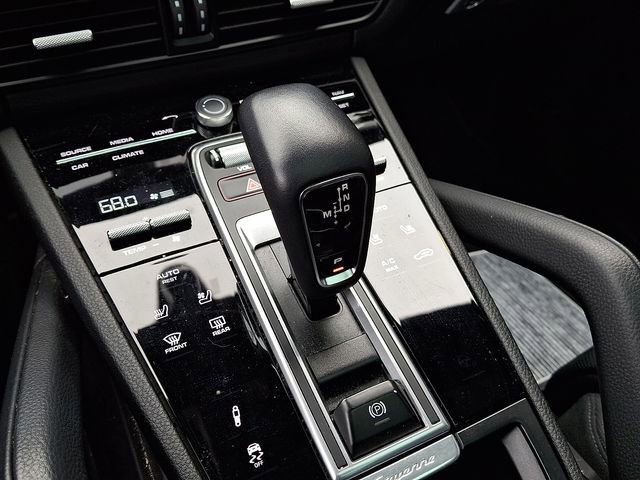 Certified 2023 Porsche Cayenne S Platinum image 20