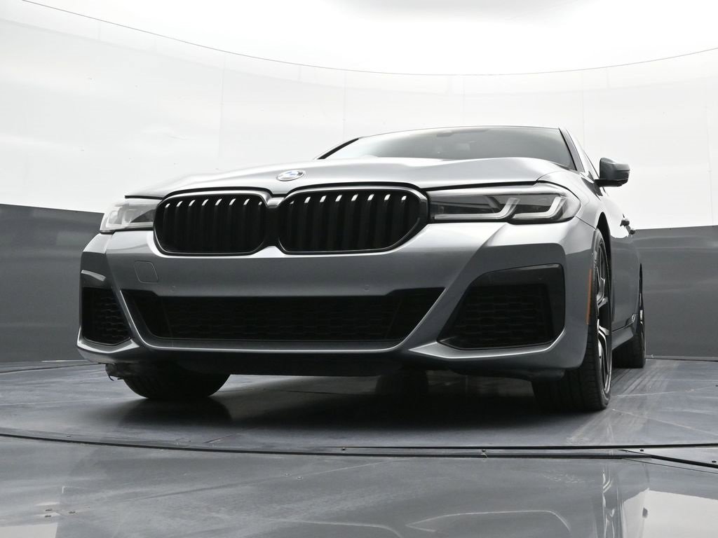 Used 2023 BMW 540i xDrive w/ M Sport Package image 24