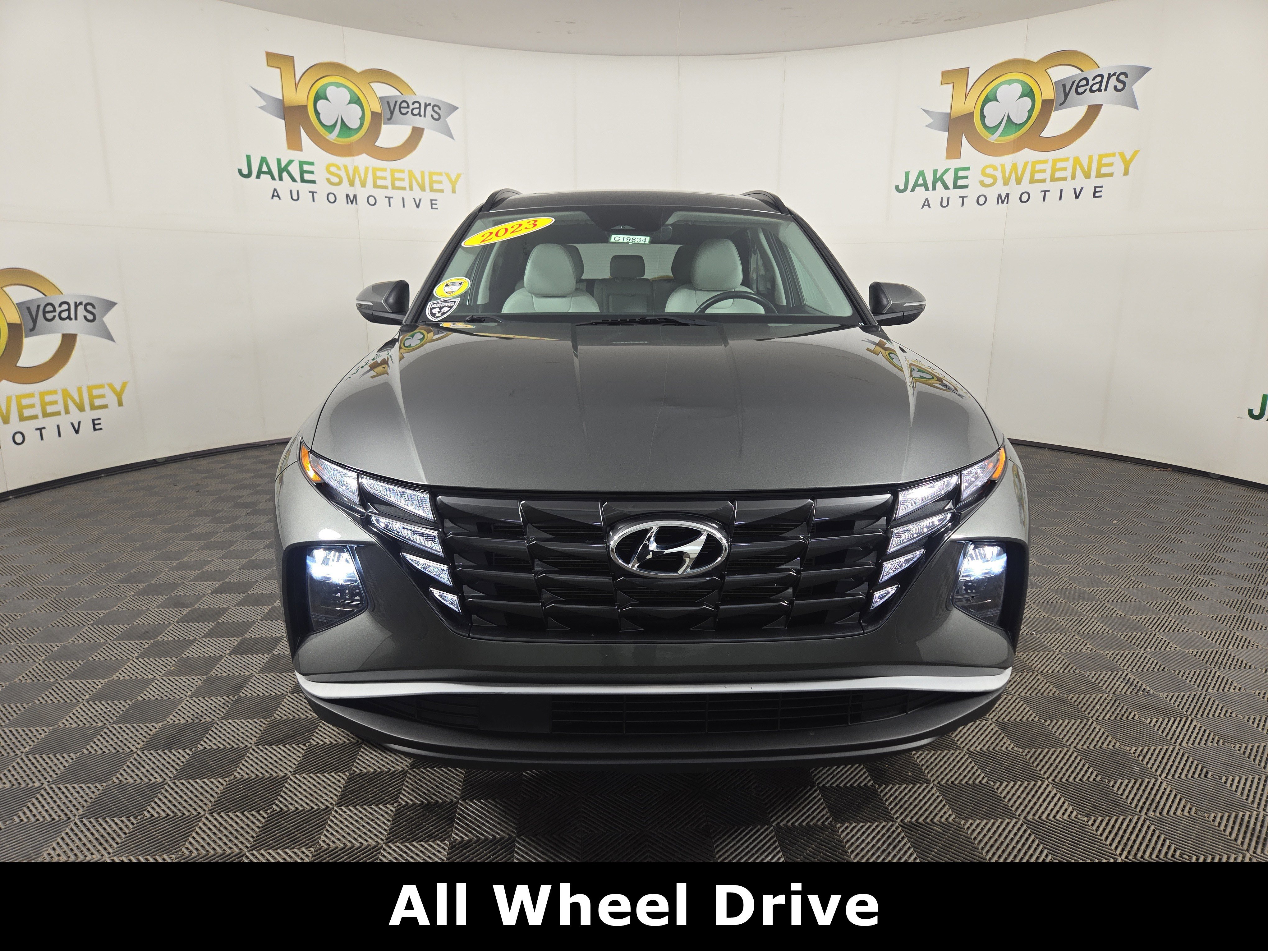 Used 2023 Hyundai Tucson SEL w/ Convenience Package image 2