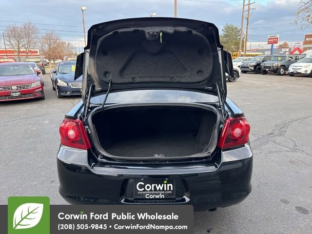 Used 2012 Dodge Avenger SE image 28