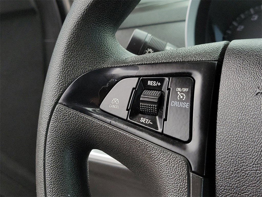 Used 2017 Chevrolet Equinox LS image 28