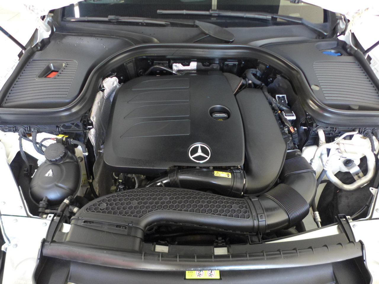 Used 2020 Mercedes-Benz GLC 300 image 81