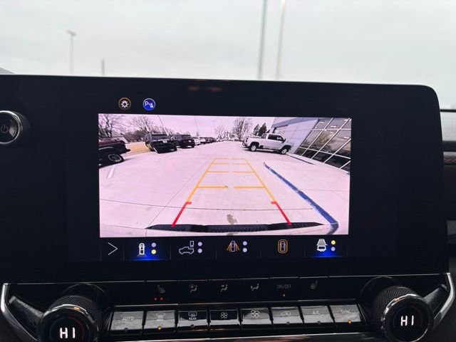 Used 2025 Chevrolet Colorado Z71 w/ Technology Package image 29