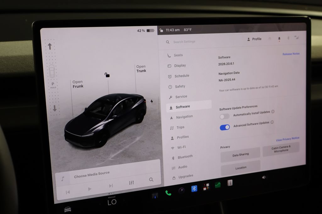Used 2026 Tesla Model Y Long Range AWD/4WD image 31