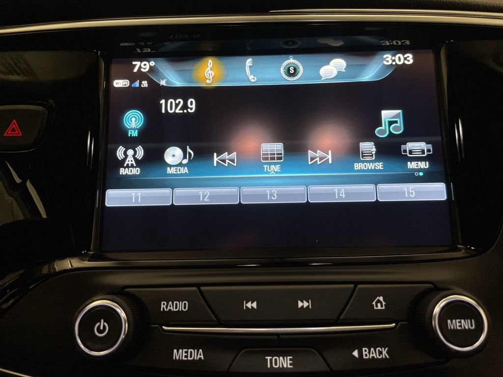 Used 2019 Buick Envision Essence FWD image 7