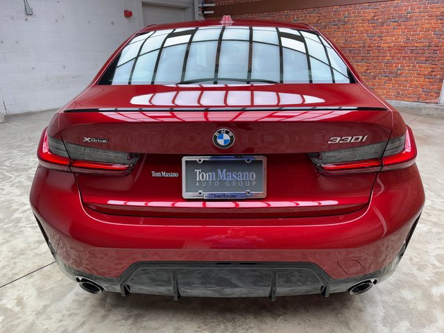 Used 2026 BMW 330i xDrive Sedan w/ M Sport Package AWD/4WD image 4
