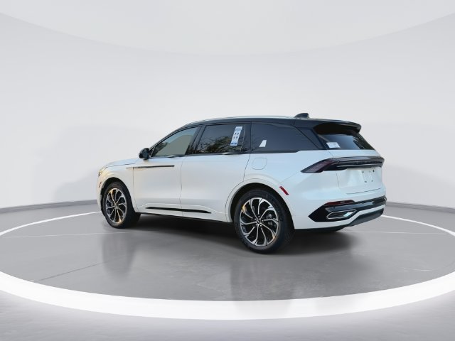 New 2026 Lincoln Nautilus Reserve AWD/4WD image 6