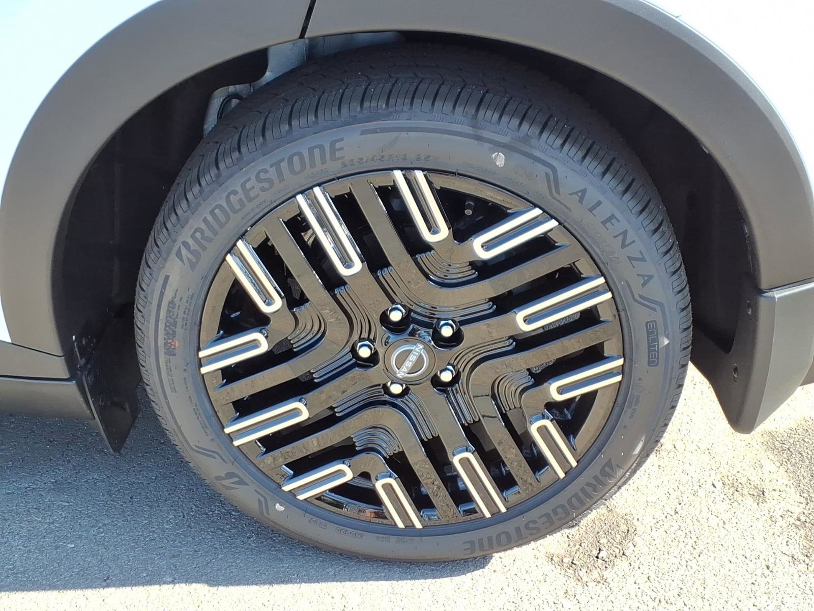 New 2026 Nissan Leaf Platinum+ w/ Illuminated Package image 5