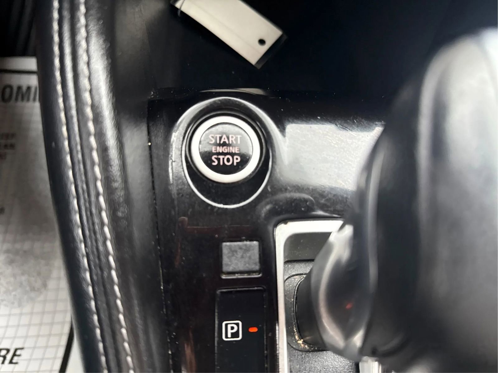 Used 2020 Nissan Kicks SR image 41