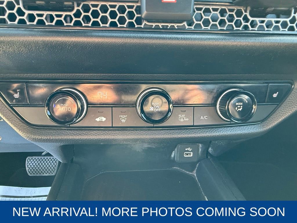 Certified 2024 Honda HR-V Sport image 19