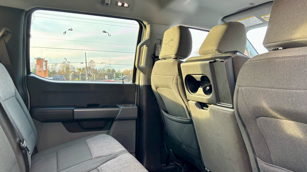 Used 2025 Ford F350 XLT image 12