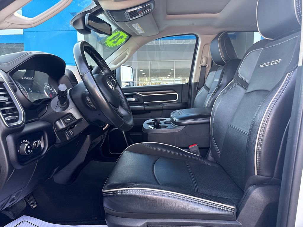Used 2024 RAM 2500 Laramie AWD/4WD image 11