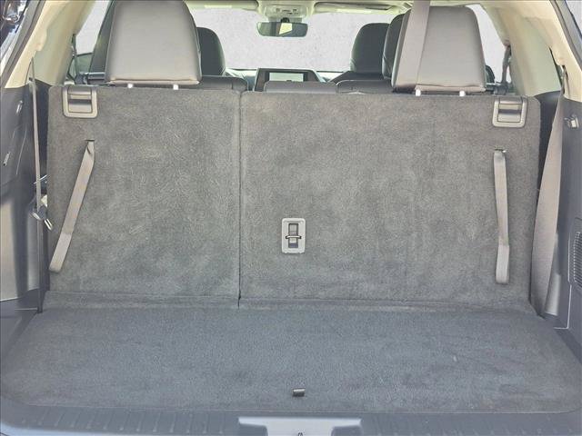 Used 2026 Toyota Highlander XLE AWD/4WD image 6
