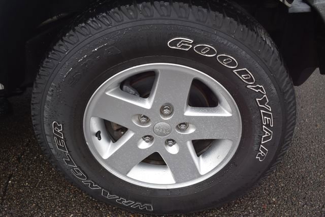 Used 2016 Jeep Wrangler Sport w/ Quick Order Package 24S image 29