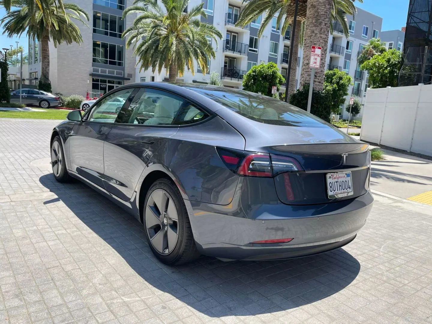 Used 2023 Tesla Model 3 Standard Range image 7
