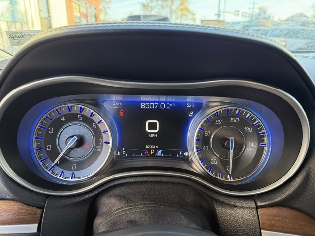 Used 2016 Chrysler 300 C Platinum w/ Safetytec Plus Group image 29