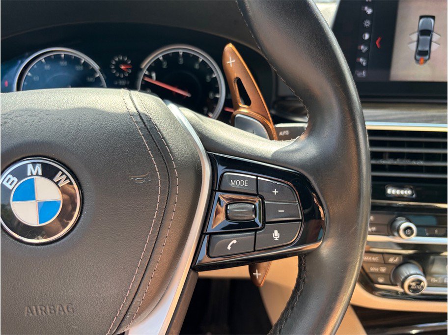 Used 2018 BMW 530i w/ Premium Package RWD image 31