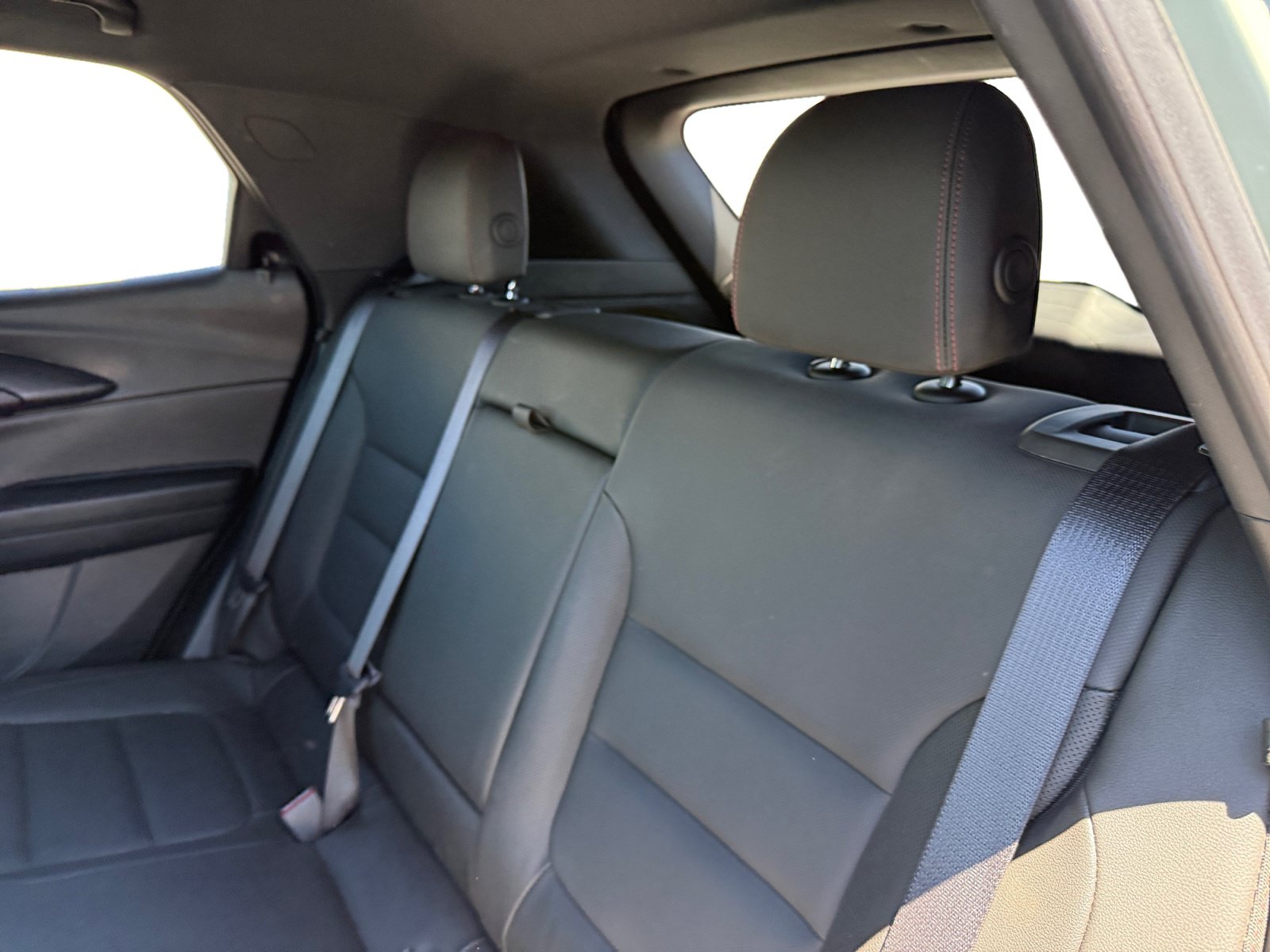 Used 2024 Chevrolet TrailBlazer RS FWD image 16