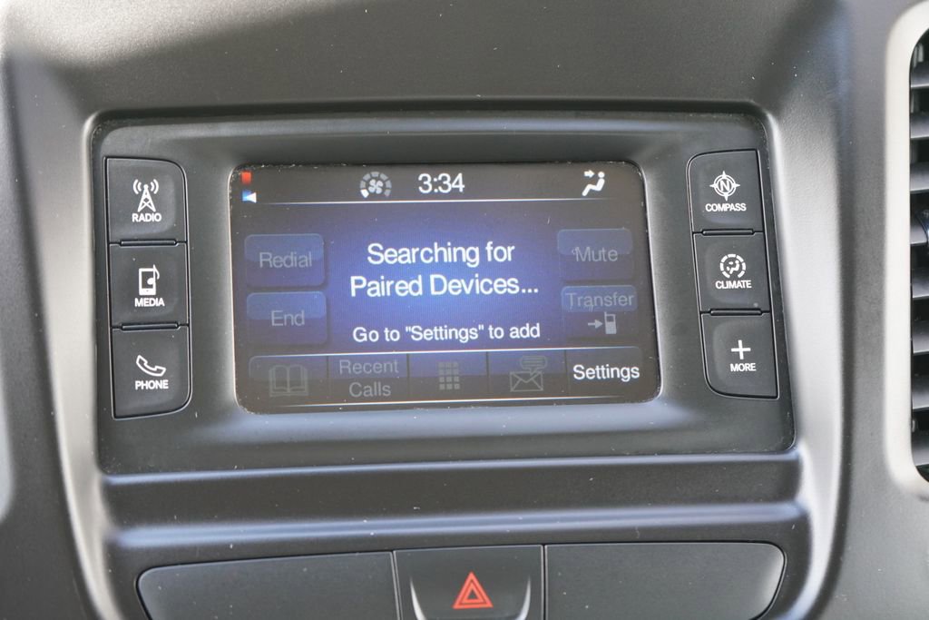 Used 2016 Chrysler 200 Limited FWD image 31