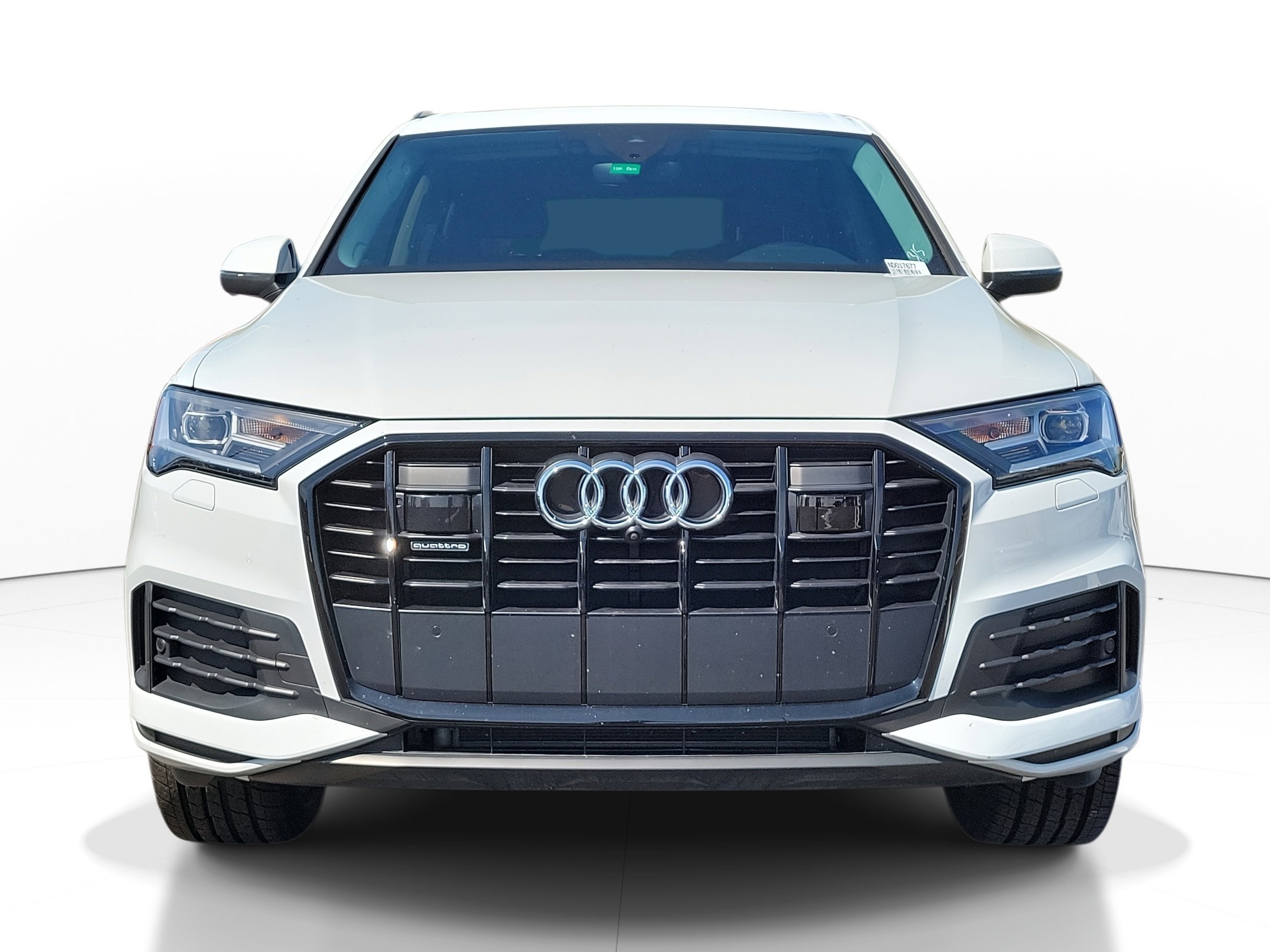 Used 2022 Audi Q7 Premium Plus image 2