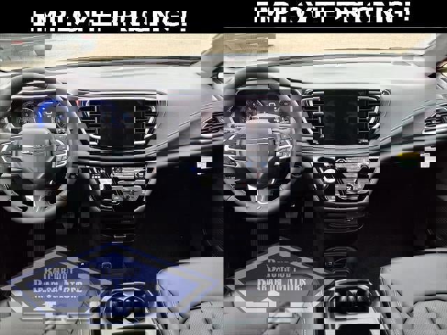 New 2026 Chrysler Pacifica Select image 53